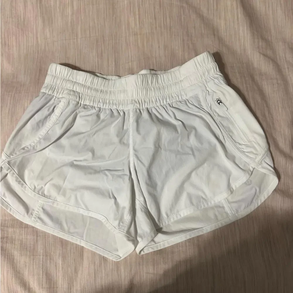 Lululemon Athletica Hotty Hot High-Rise Lined Short 4